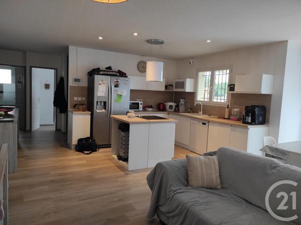 Maison à vendre  6 pièces - 107,86 m 2   COUTRAS  - 33