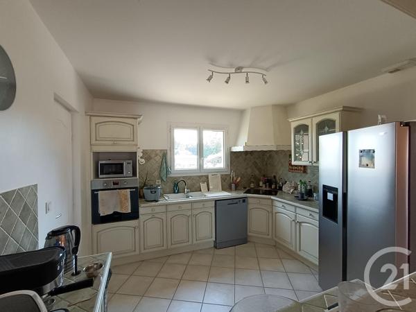 Maison à vendre  6 pièces - 107,86 m 2   COUTRAS  - 33