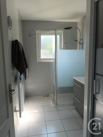 Maison à vendre  6 pièces - 107,86 m 2   COUTRAS  - 33