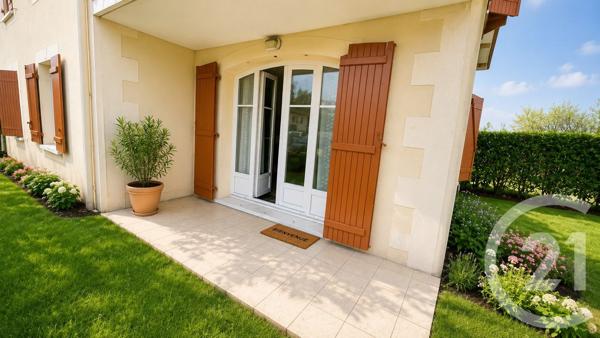 Appartement à vendre  2 pièces - 43,62 m 2   LANGON  - 33