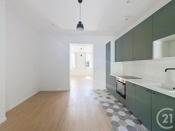 Maison à vendre  12 pièces - 256 m 2   BORDEAUX  - 33