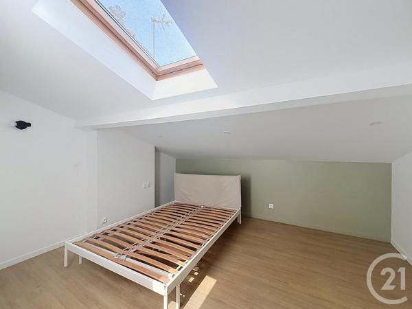 Maison à vendre  12 pièces - 256 m 2   BORDEAUX  - 33