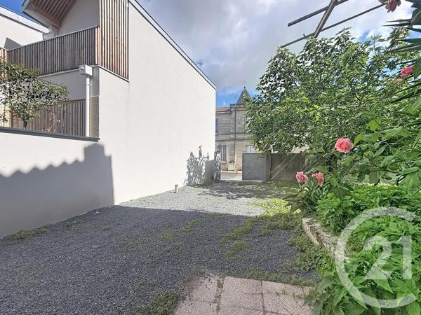 Maison à vendre  12 pièces - 256 m 2   BORDEAUX  - 33