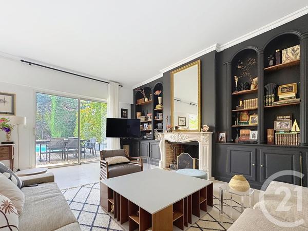 Maison à vendre  12 pièces - 256 m 2   BORDEAUX  - 33