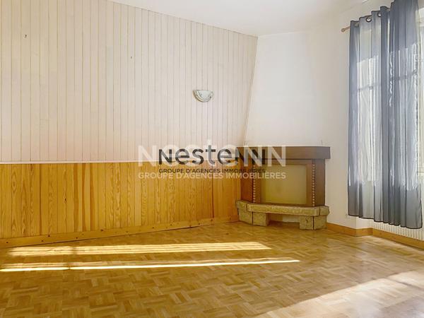 Maison de bourg à vendre en hyper centre de Noyal Muzillac