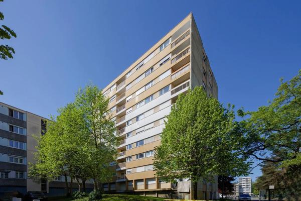 Appartement à vendre 2 pièces 49m² Montbéliard (25200)