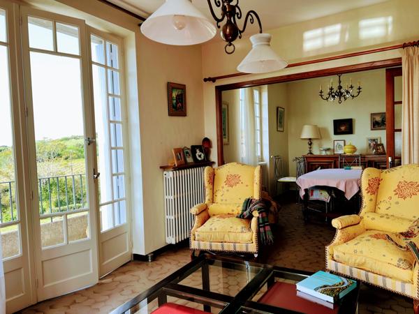 Salsigne (11600) MONTAGNE NOIRE - EXCLUSIVITE - CHARMANTE MAISON 4 FACES 4 CHAMBRES AVEC JARDIN ET GARAGE