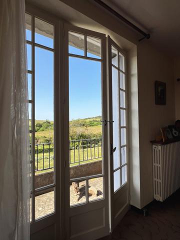 Salsigne (11600) MONTAGNE NOIRE - EXCLUSIVITE - CHARMANTE MAISON 4 FACES 4 CHAMBRES AVEC JARDIN ET GARAGE