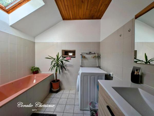 Jolie maison en pierre rénovée