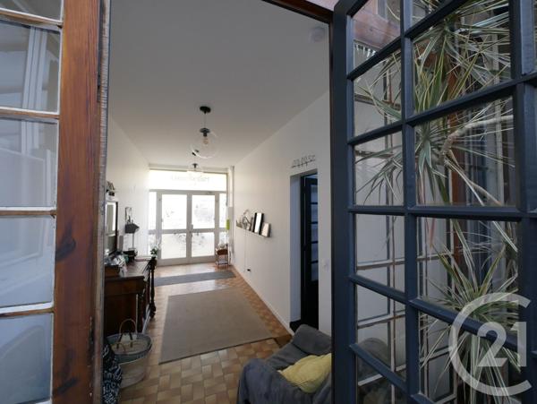 Immeuble à vendre  470 m 2   DAX  - 40