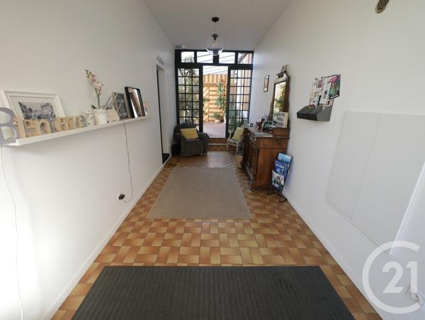 Immeuble à vendre  470 m 2   DAX  - 40