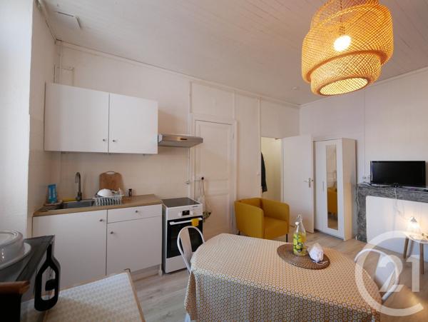 Immeuble à vendre  470 m 2   DAX  - 40