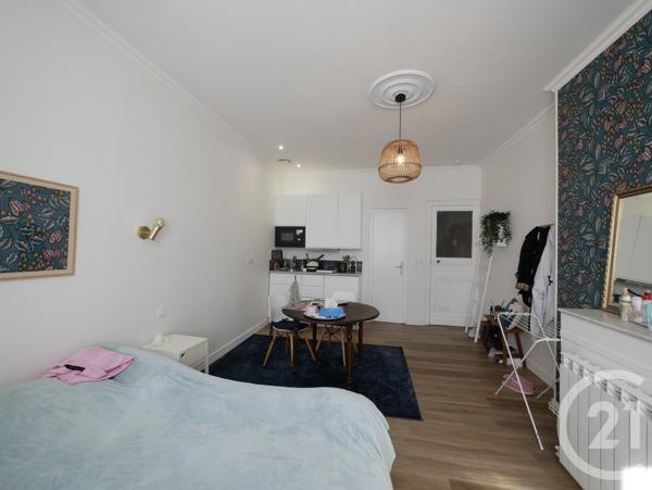 Immeuble à vendre  470 m 2   DAX  - 40