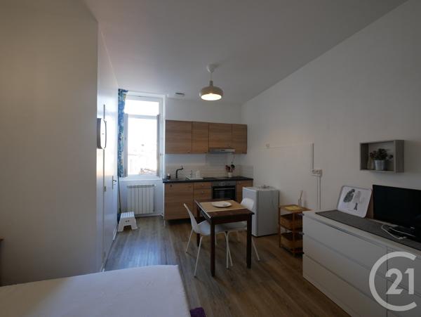 Immeuble à vendre  470 m 2   DAX  - 40