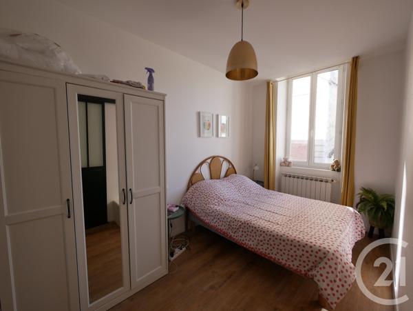 Immeuble à vendre  470 m 2   DAX  - 40