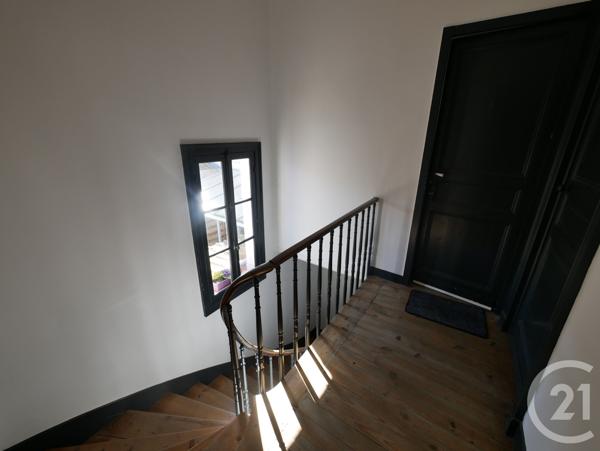Immeuble à vendre  470 m 2   DAX  - 40
