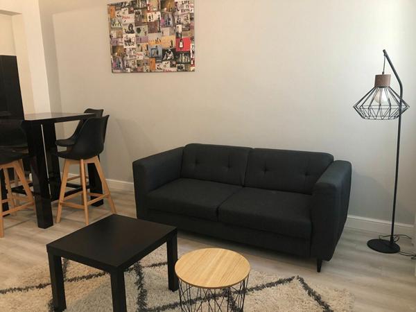 Appartement à louer  2 pièces • 45,21 m2 Saintes
