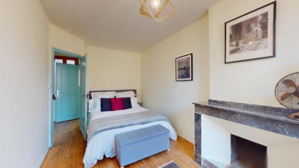 Immeuble Carcassonne : 1 local + 3 appartements T2