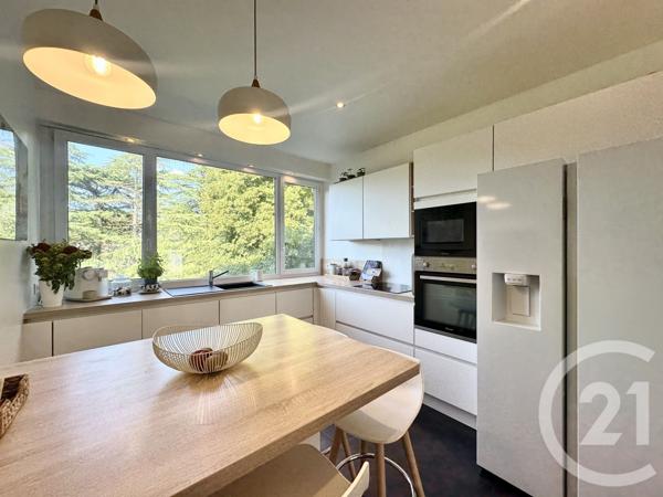 Appartement F6 à vendre  6 pièces - 128 m2 NOISY LE ROI - 78