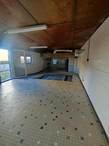 Immeuble 🏢 Local commercial et habitation – Idéal investisseurs ou entrepreneurs – Secteur Redon (35)