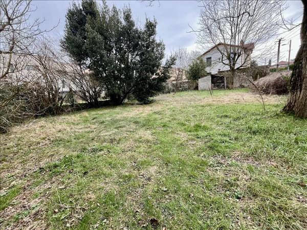 Maison à vendre |  Sathonay-Camp |  7 pièces | 115 m²