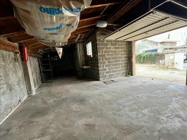 Maison à vendre |  Sathonay-Camp |  7 pièces | 115 m²