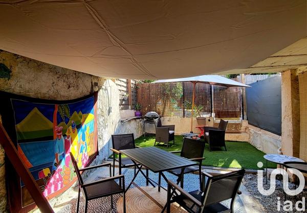 Appartement 2 pièces de 44 m² à Solliès-Ville (83210)