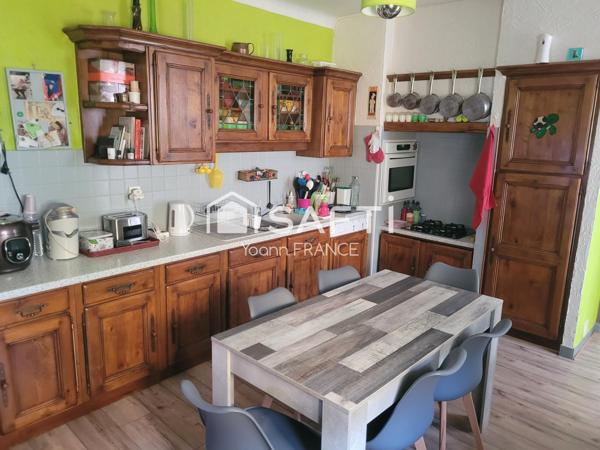 Maison de ville proche toutes commodités