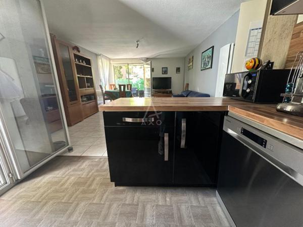 Découvrez ce charmant T3 à Toulouse dans une résidence arborée !