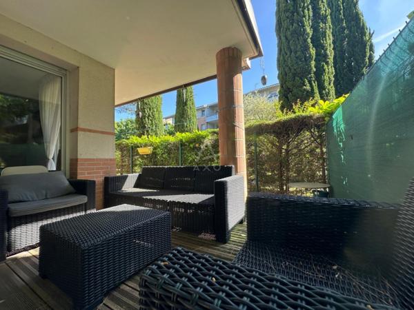 Découvrez ce charmant T3 à Toulouse dans une résidence arborée !