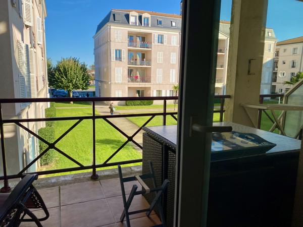 STUDIO CLASSE 3* AVEC TERRASSE ET PARKING