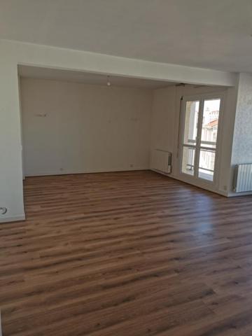 Appartement 3 pièce(s) 2 chambre(s) 79 m²