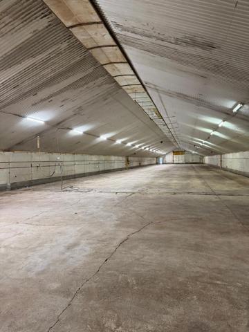 Entrepôt / local industriel 1200 m2 , Combronde