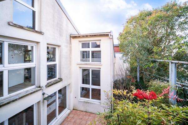 Maison à vendre  12 pièces - 290 m2 LES LILAS - 93