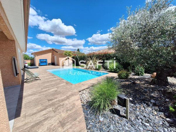 Magnifique villa de plain pied avec 5 chambres et prestations de qualité