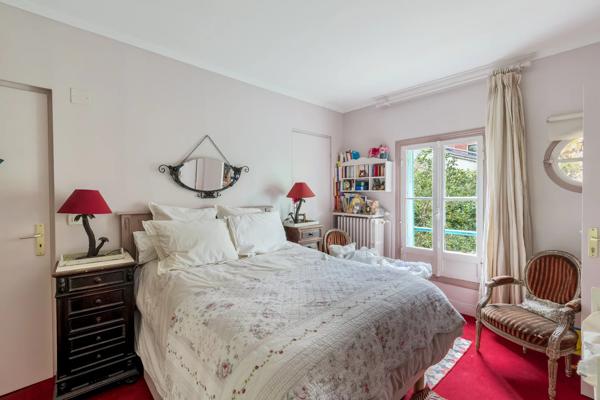Maison Paris 18 e - GRANDES CARRIÈRES