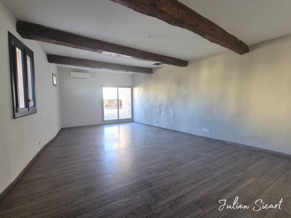 Grande maison de village en 3 faces avec extérieur et garage !