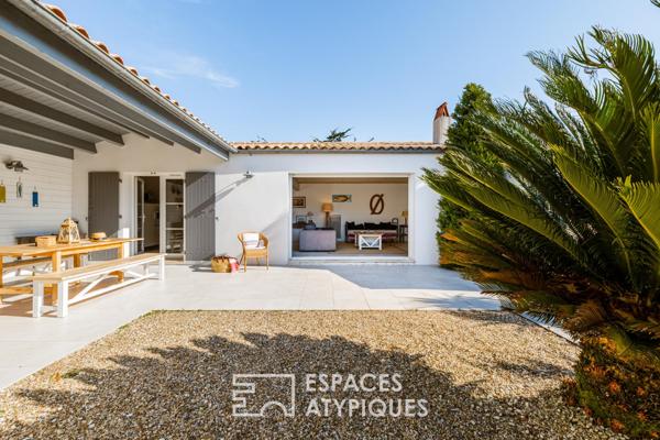 Villa de charme à l’esprit balnéaire entre village et océan