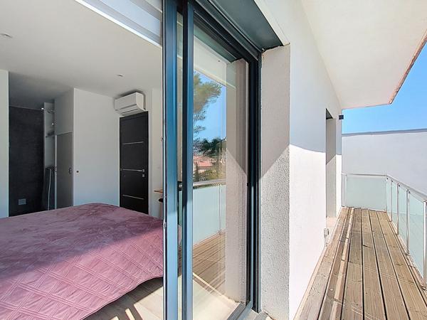 Saint-Aygulf, maison individuelle centre ville 3 chambres piscine