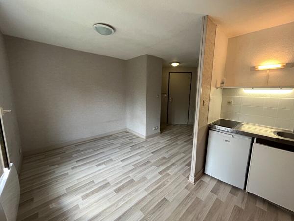 Studio de 19,26 m² PROCHE PARC DE LA ROSERAIE