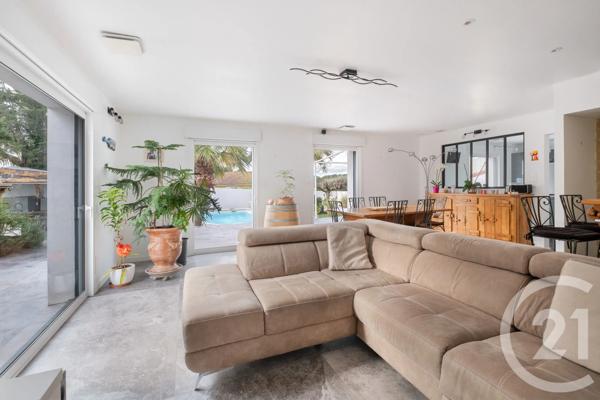 Maison à vendre  6 pièces - 129,03 m 2   BEAUVOISIN  - 30