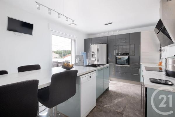 Maison à vendre  6 pièces - 129,03 m 2   BEAUVOISIN  - 30