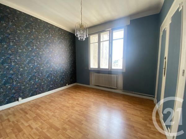 Appartement F4 à vendre  4 pièces - 95,48 m 2   AUREILHAN  - 65
