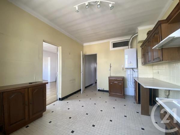 Appartement F4 à vendre  4 pièces - 95,48 m 2   AUREILHAN  - 65