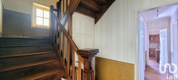 Maison traditionnelle 6 pièces de 133 m² à Riantec (56670)