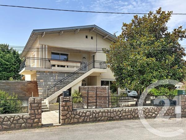 Maison à vendre  7 pièces - 162,94 m 2   SALIES DU SALAT  - 31