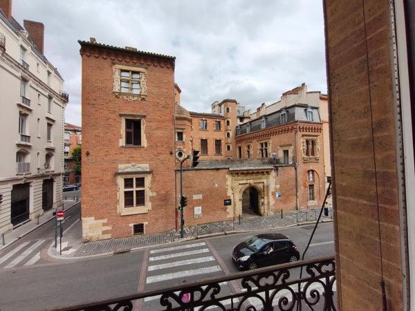 Appartement Bourgeois d'exception Place des Carmes