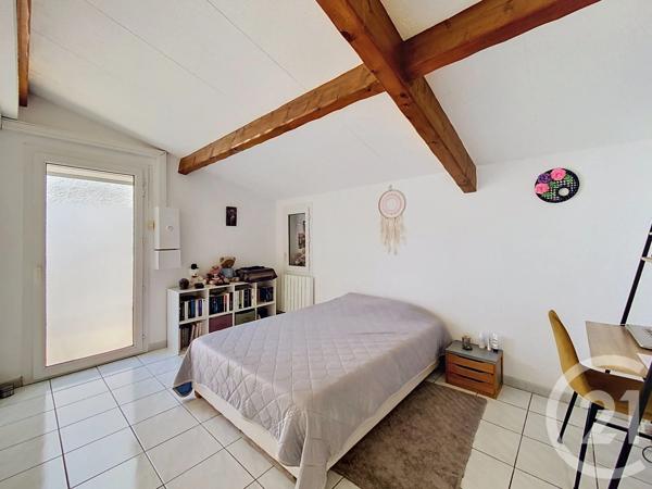 Appartement T4 à vendre  4 pièces - 102 m 2   AGDE  - 34