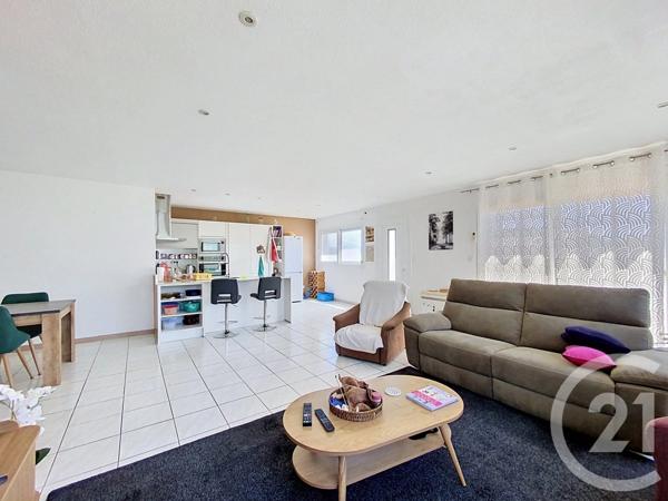 Appartement T4 à vendre  4 pièces - 102 m 2   AGDE  - 34