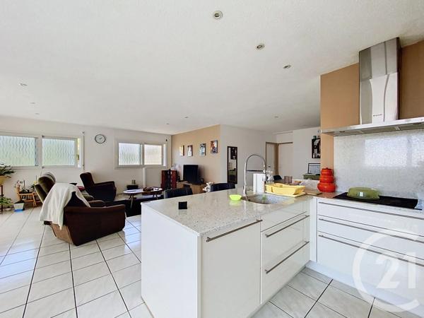 Appartement T4 à vendre  4 pièces - 102 m 2   AGDE  - 34